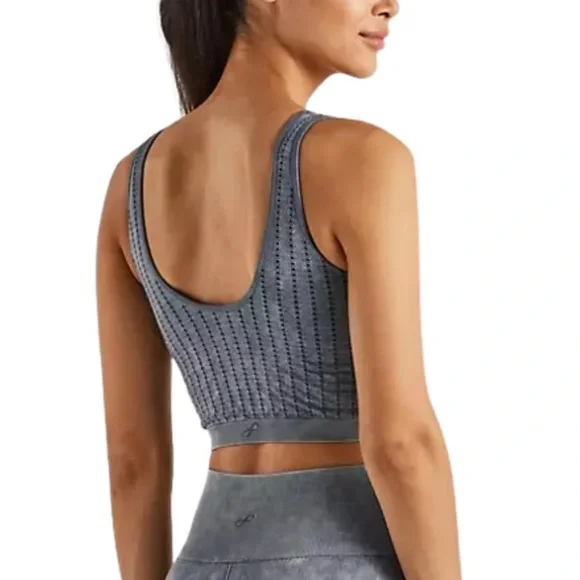 Freely Women’s Rose Seemless Low Support Sports Bra - Picture 3 of 8